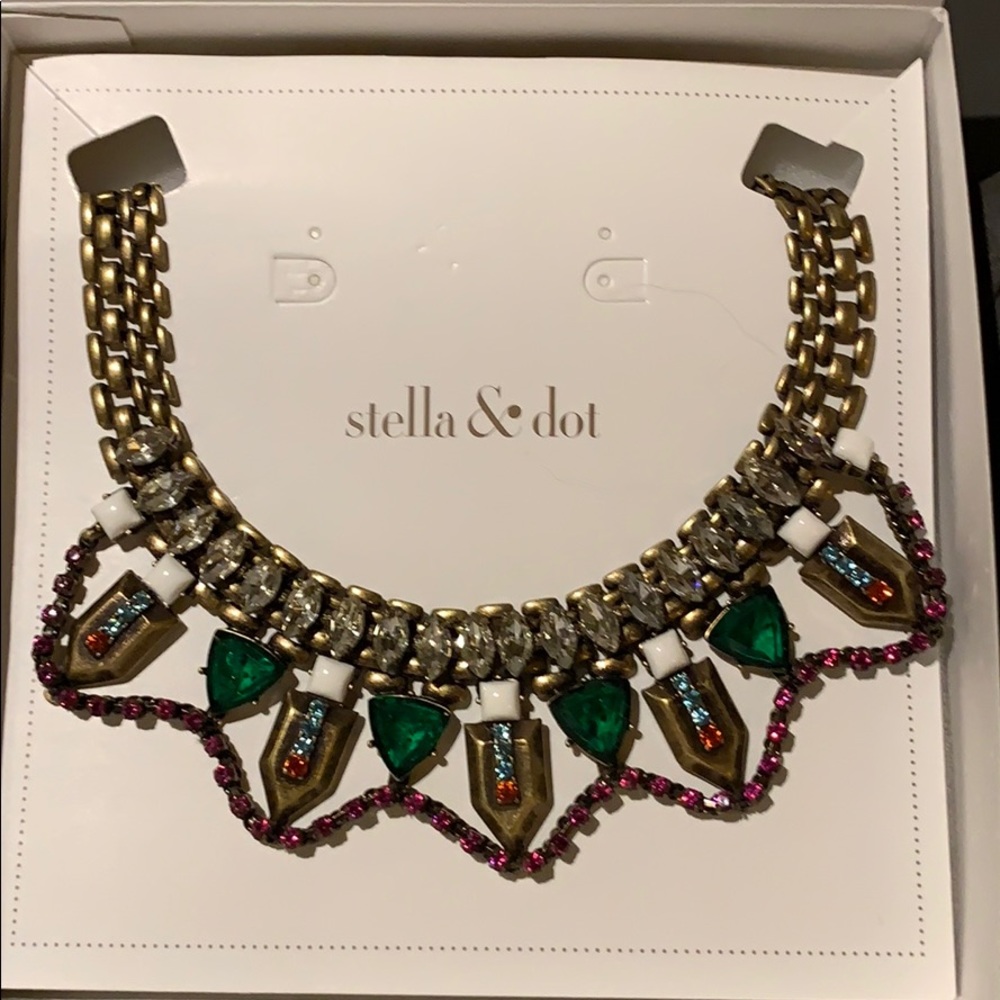 Stella & Dot Statement Necklace